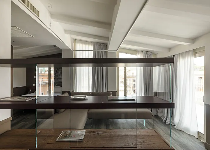 Regno Otel Roma